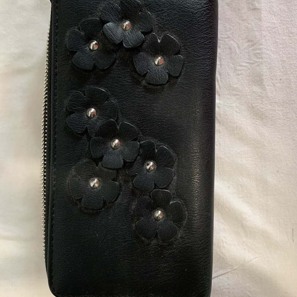 Vera  Wang Black Floral Leather Clutch